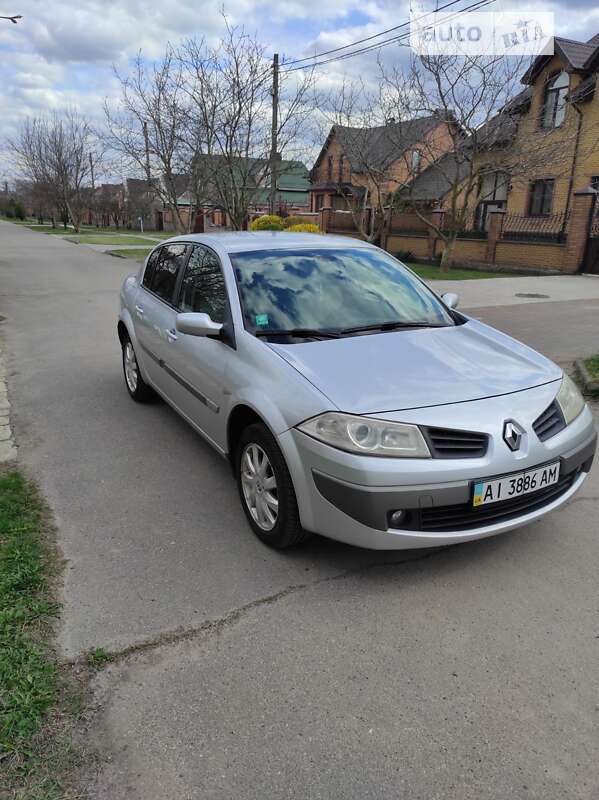 Седан Renault Megane 2006 в Сумах