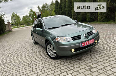 Седан Renault Megane 2003 в Самборе