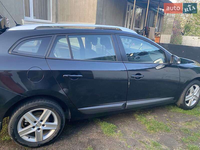Универсал Renault Megane 2013 в Дубно фото 15 Универсал Renault Megane 2013 в Дубно