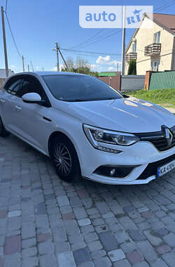 Хэтчбек Renault Megane 2016 в Киеве