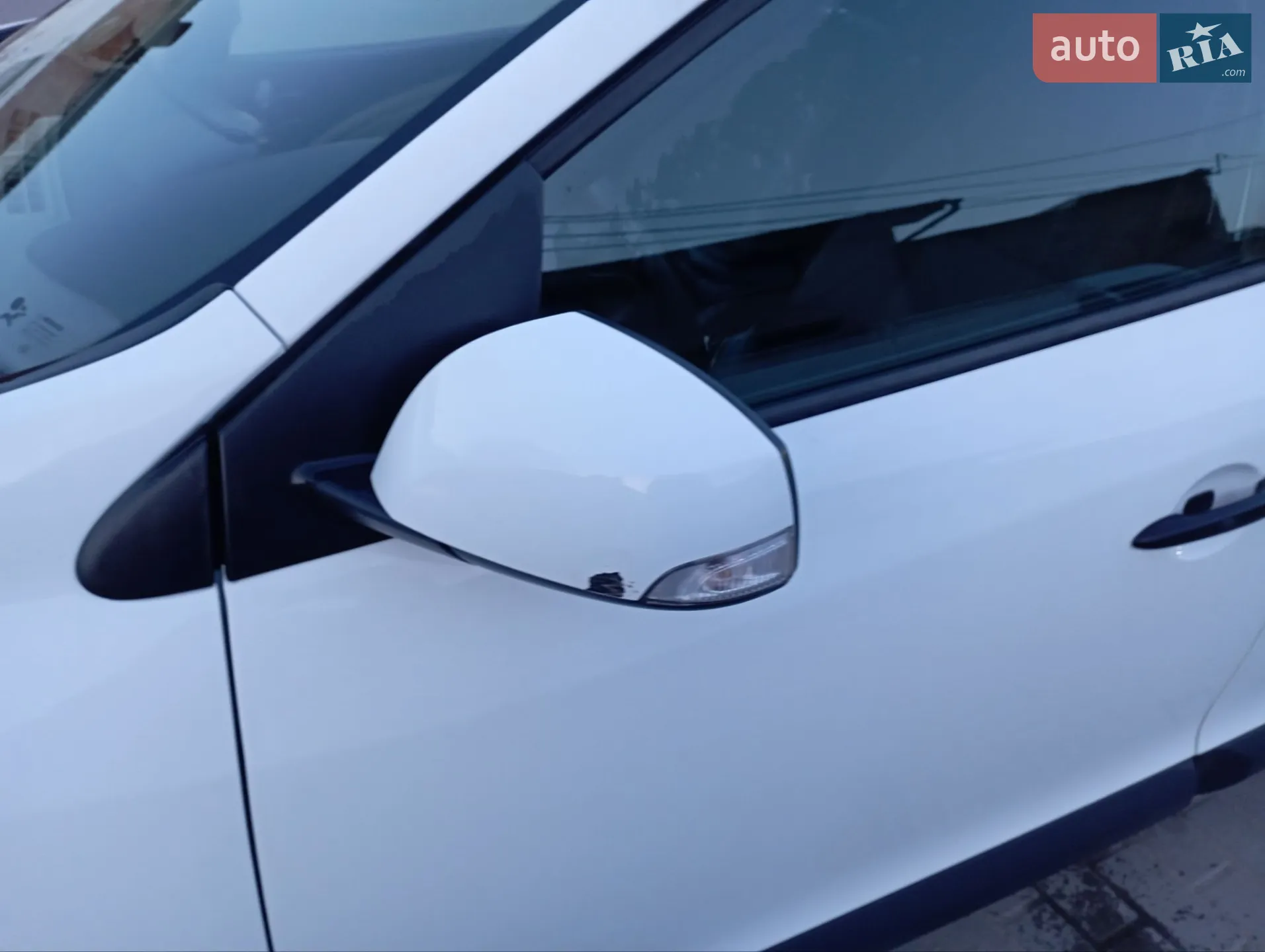 2010 Renault Megane - мініатюра 10
