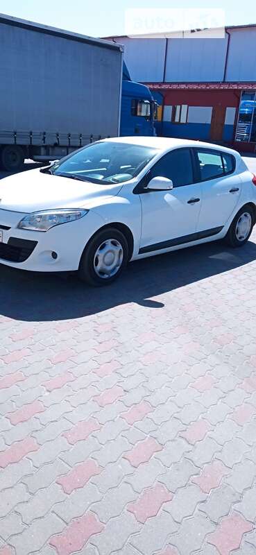 Хэтчбек Renault Megane 2011 в Львове