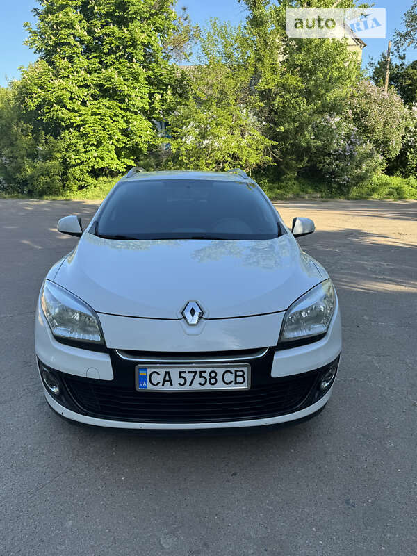 Универсал Renault Megane 2013 в Корсуне-Шевченковском