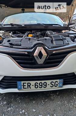 Універсал Renault Megane 2017 в Кореці