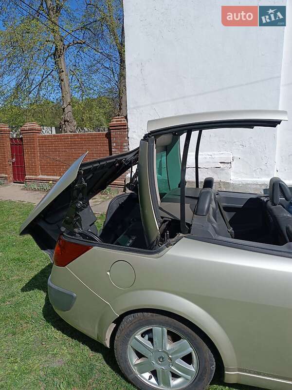 Кабриолет Renault Megane 2005 в Ромнах