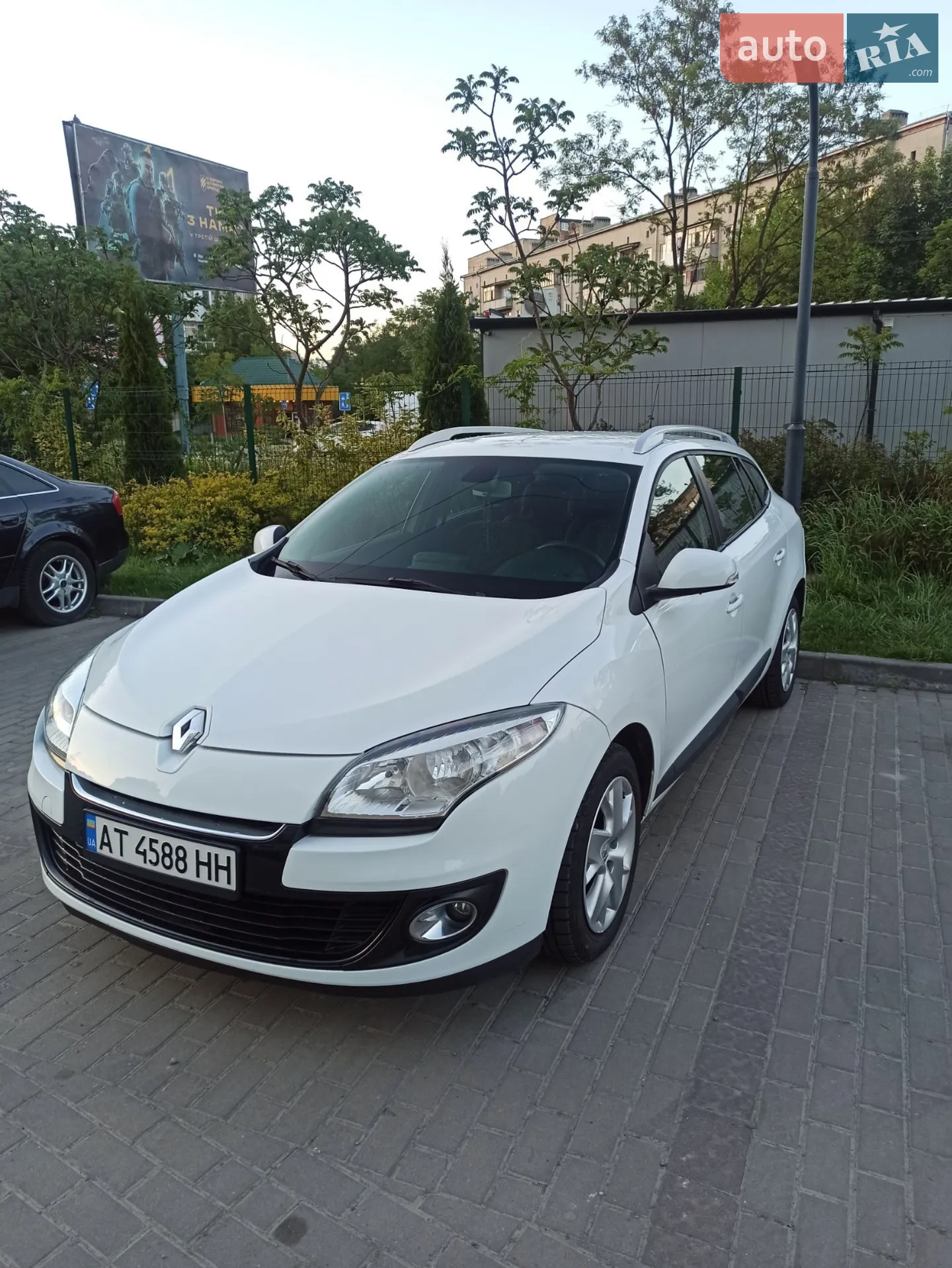 2012 Renault Megane - мініатюра 2