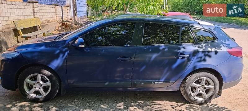 Универсал Renault Megane 2012 в Южноукраинске