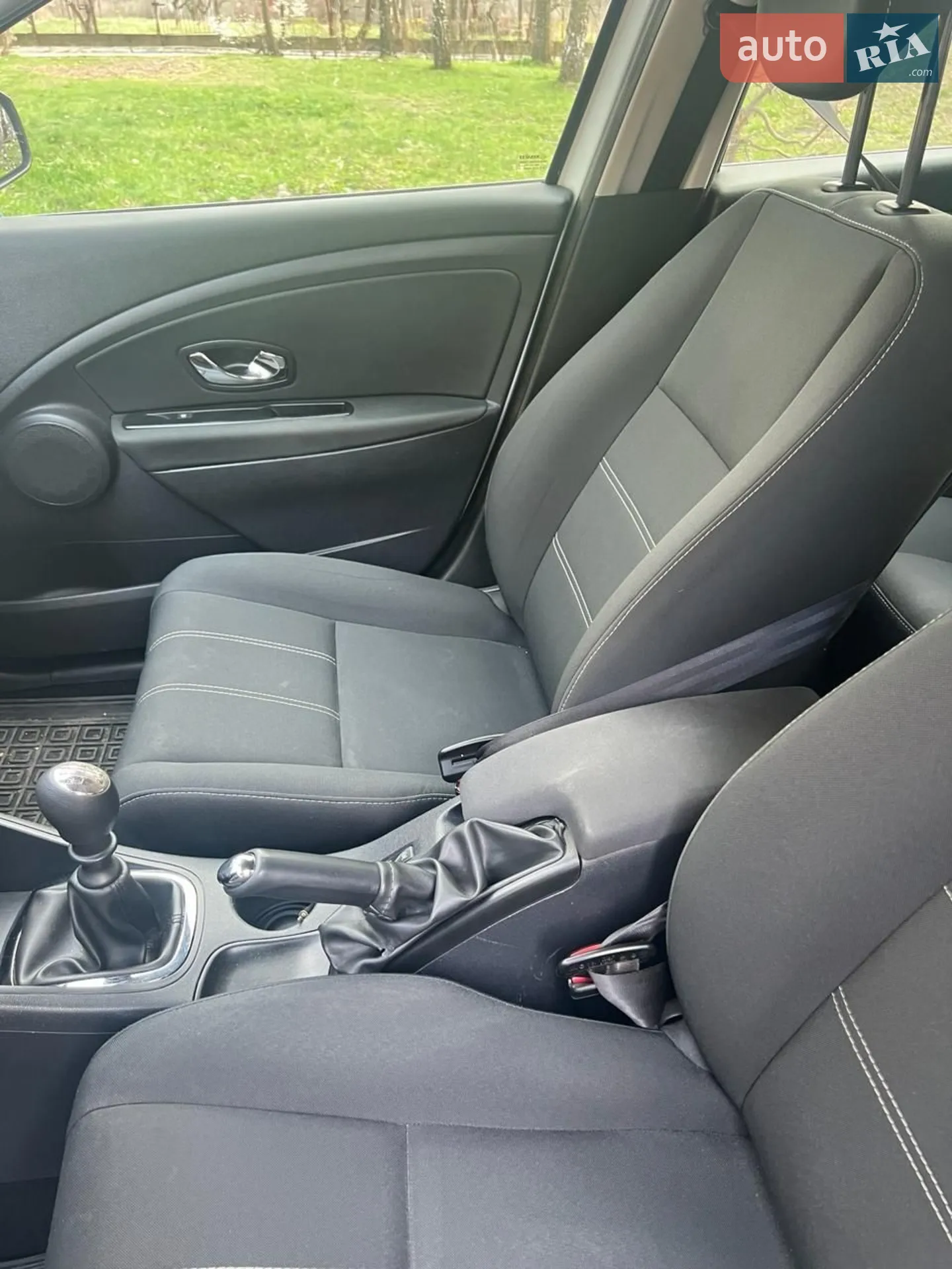 2015 Renault Megane - мініатюра 94