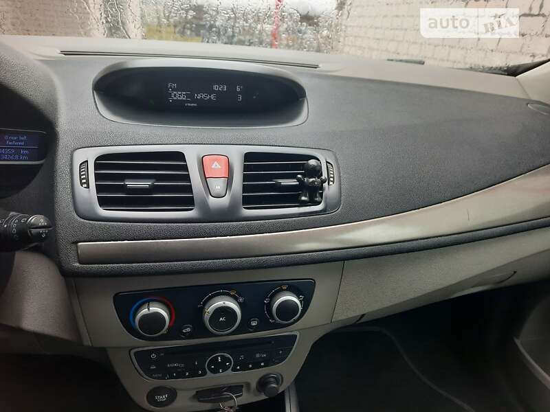 Хетчбек Renault Megane 2009 в Звягелі