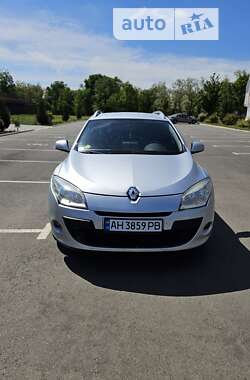 Универсал Renault Megane 2010 в Селидово