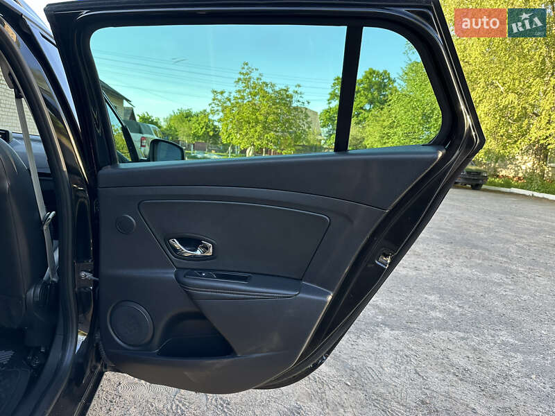 Универсал Renault Megane 2013 в Полтаве фото 11 Универсал Renault Megane 2013 в Полтаве