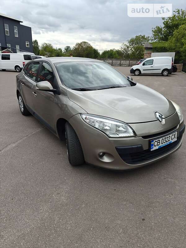 Універсал Renault Megane 2010 в Чернігові