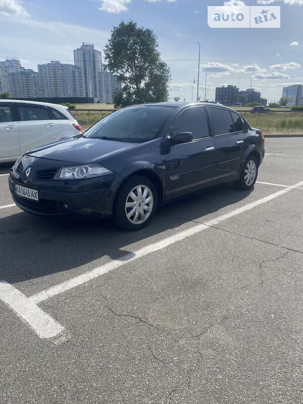 Седан Renault Megane 2006 в Киеве