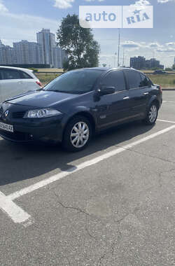 Седан Renault Megane 2006 в Киеве