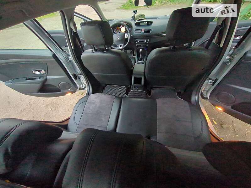 Універсал Renault Megane 2011 в Прилуках