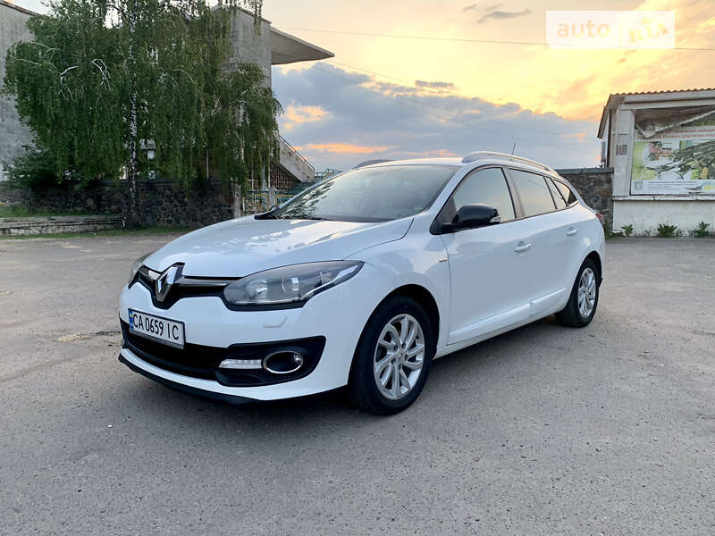 Универсал Renault Megane 2015 в Киеве