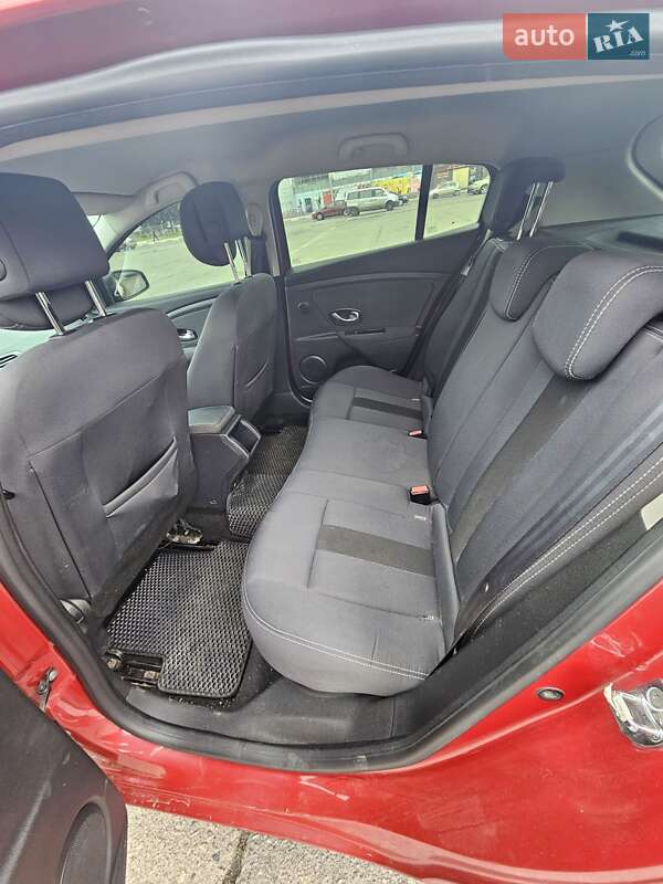 Хэтчбек Renault Megane 2010 в Запорожье