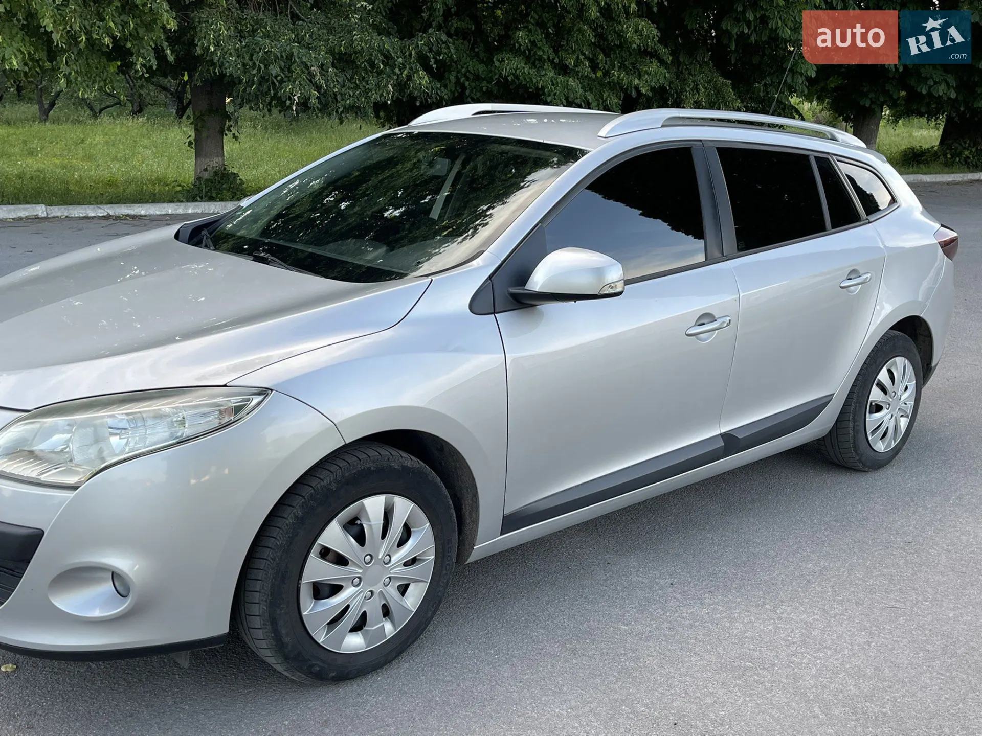 2010 Renault Megane - мініатюра 2