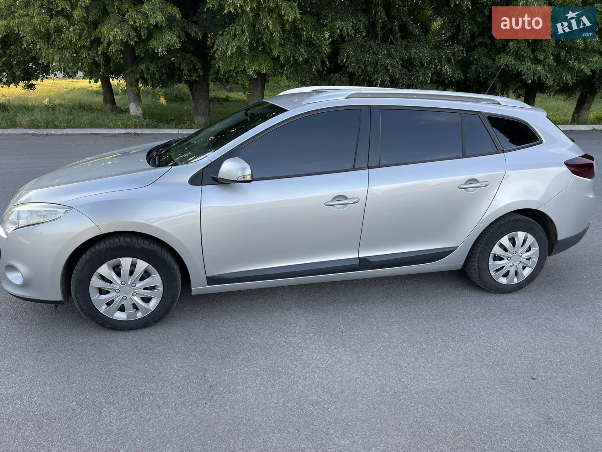 2010 Renault Megane - мініатюра 20