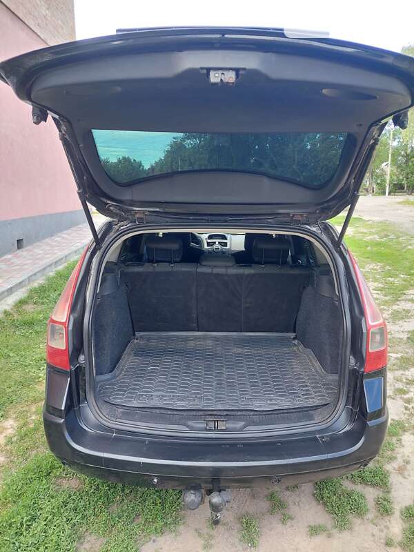 Универсал Renault Megane 2009 в Хороле