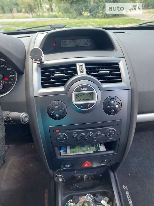 Универсал Renault Megane 2009 в Хороле
