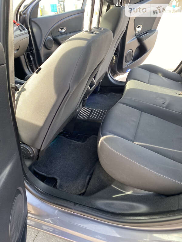 Універсал Renault Megane 2012 в Івано-Франківську