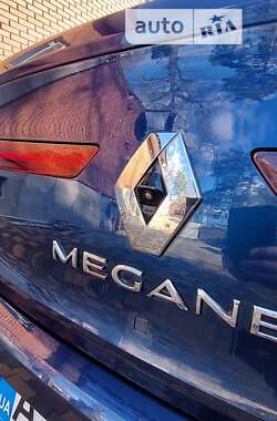 Седан Renault Megane 2019 в Бучі