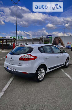 Хэтчбек Renault Megane 2013 в Киеве