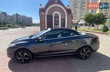 Кабриолет Renault Megane 2011 в 