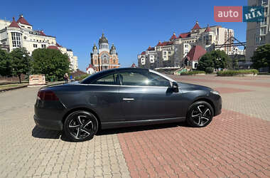Кабриолет Renault Megane 2011 в 