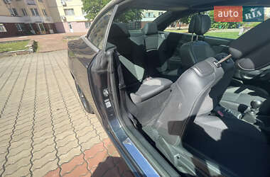 Кабриолет Renault Megane 2011 в 