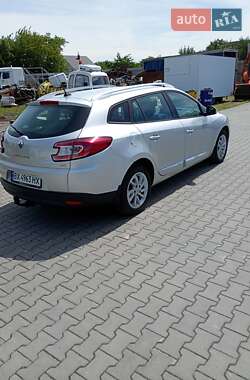 Универсал Renault Megane 2013 в Староконстантинове