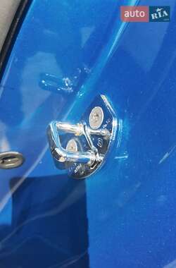 Хэтчбек Renault Megane 2011 в 
