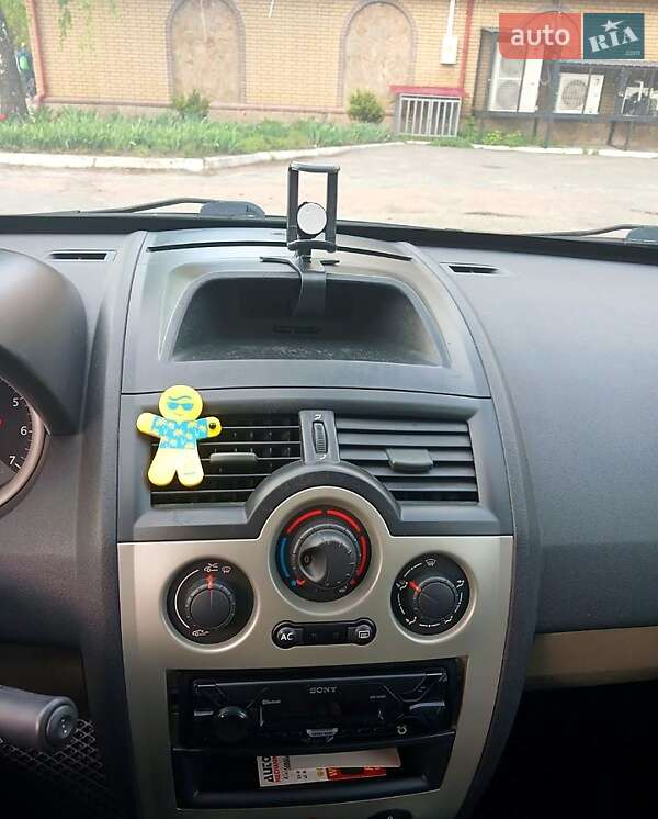 Хетчбек Renault Megane 2003 в Іванкові