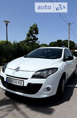 Универсал Renault Megane 2012 в Тростянце