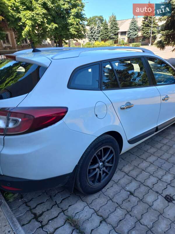 Универсал Renault Megane 2011 в Доброполье