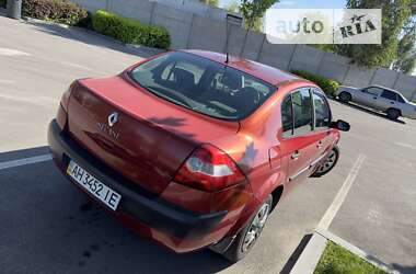 Седан Renault Megane 2004 в Днепре