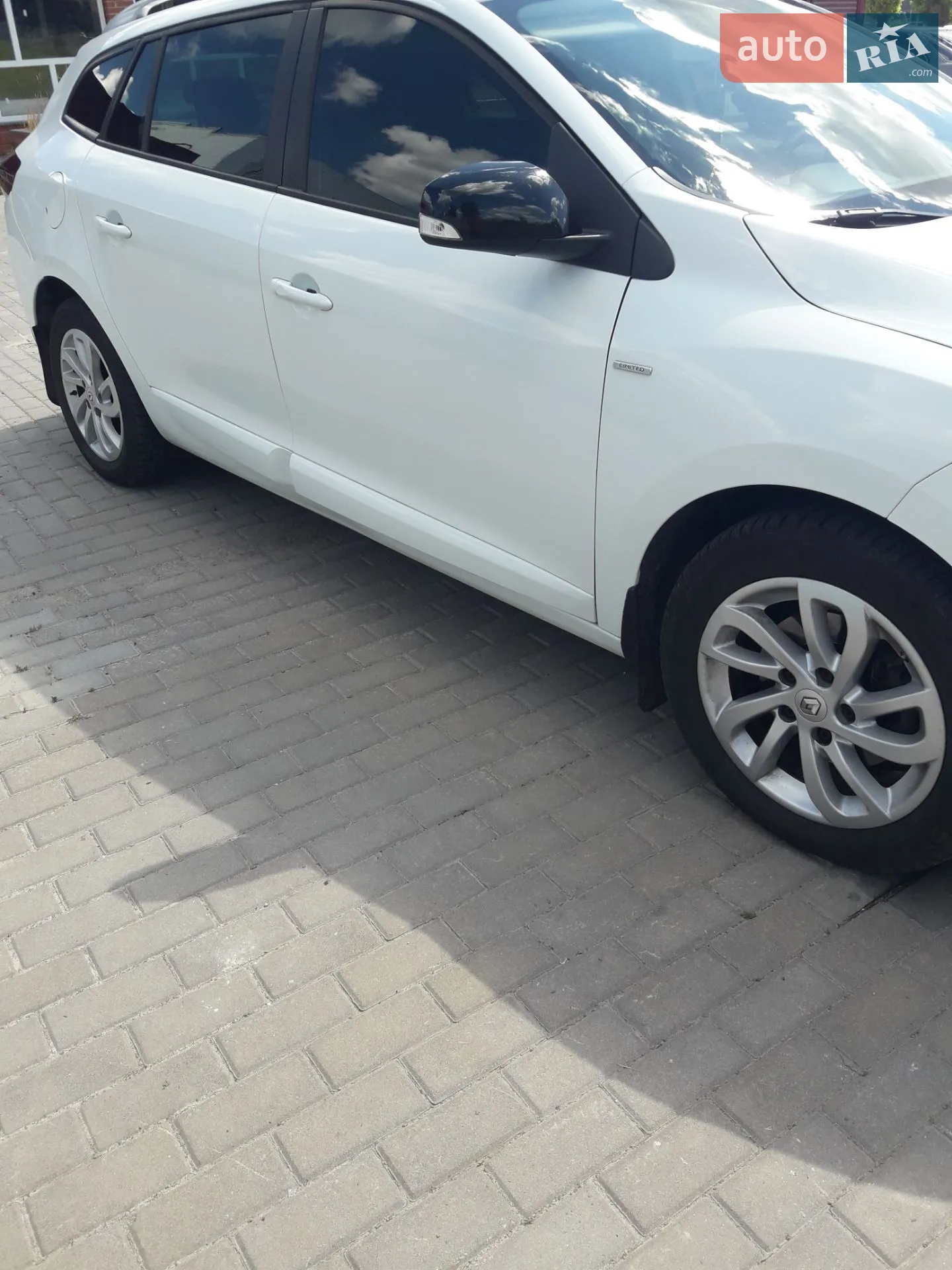 2015 Renault Megane - мініатюра 9