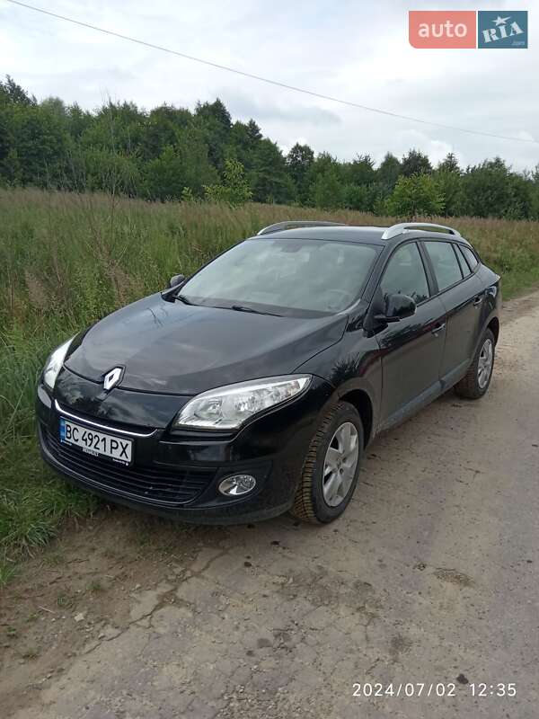 Универсал Renault Megane 2013 в Бориславе