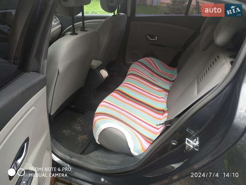 Хэтчбек Renault Megane 2010 в Дубно