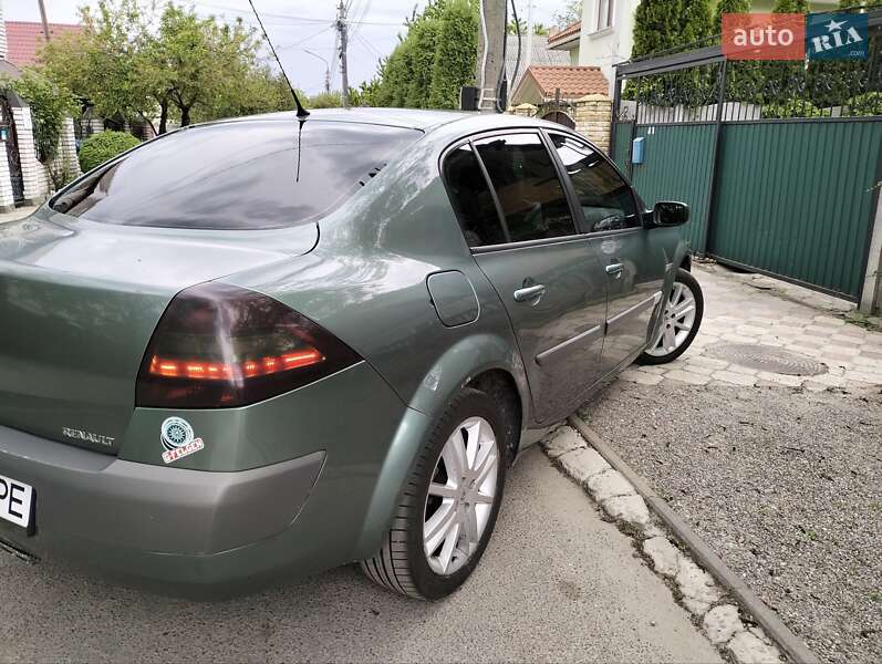 Седан Renault Megane 2006 в Києві