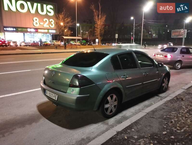 Седан Renault Megane 2006 в Києві