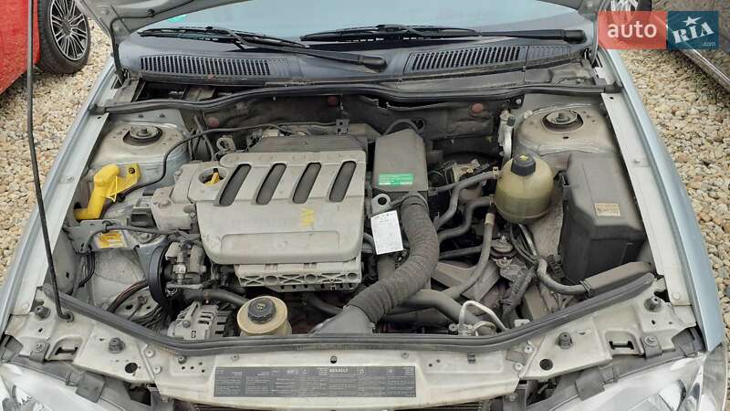 Хетчбек Renault Megane 2001 в Черкасах