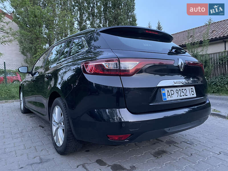 Универсал Renault Megane 2017 в Ровно