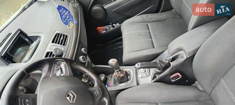 Универсал Renault Megane 2013 в Дрогобыче фото 5 Универсал Renault Megane 2013 в Дрогобыче