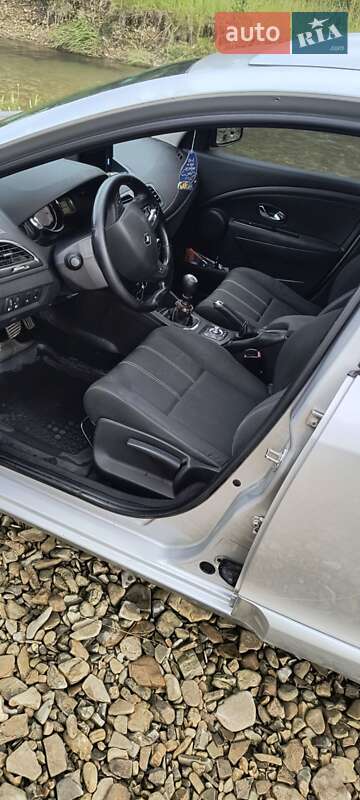 Универсал Renault Megane 2013 в Дрогобыче фото 7 Универсал Renault Megane 2013 в Дрогобыче