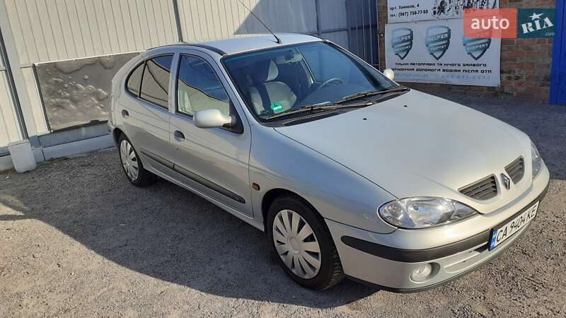 Хетчбек Renault Megane 2001 в Черкасах