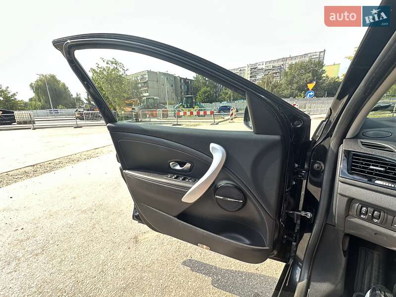 Универсал Renault Megane 2011 в Ивано-Франковске