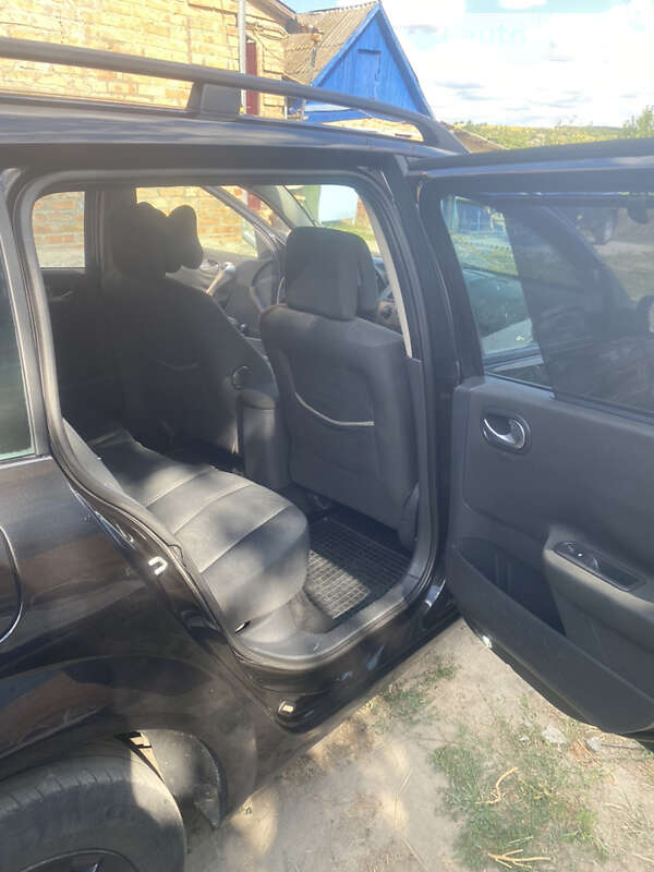 Универсал Renault Megane 2004 в Кропивницком фото 15 Универсал Renault Megane 2004 в Кропивницком