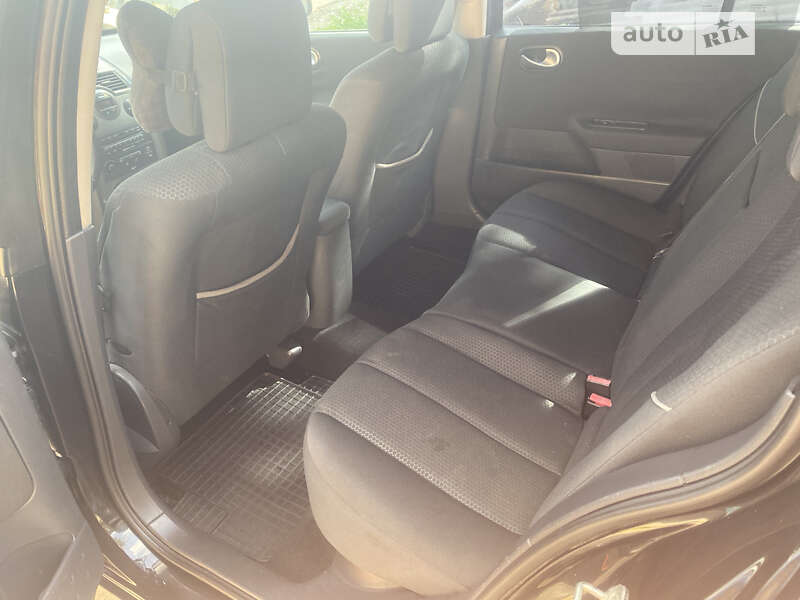 Универсал Renault Megane 2004 в Кропивницком фото 18 Универсал Renault Megane 2004 в Кропивницком